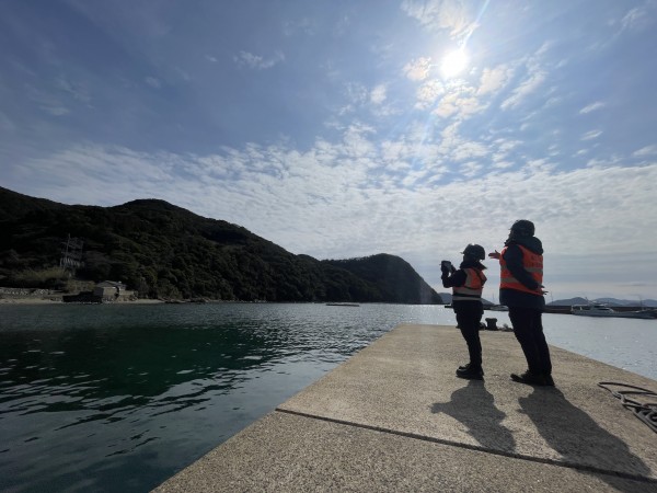 「見る」から「操縦」までの道なりサムネイル